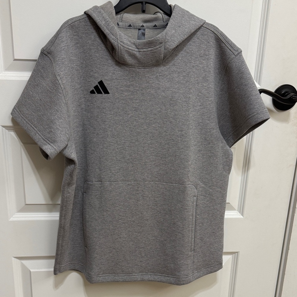Adidas Short Sleeve dugout hoodie